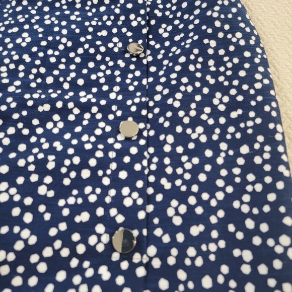 Talbots Navy Polka Dot Skirt Size 8 Front Buttons Cotton Blend - Picture 2 of 15
